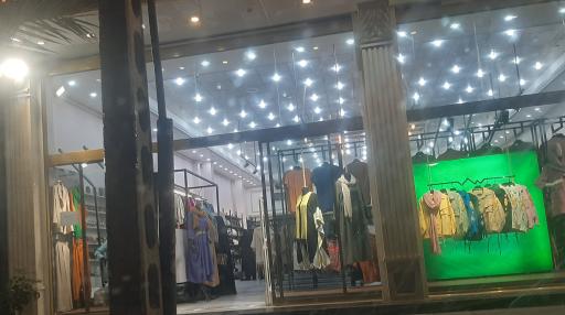 عکس پوشاک مانیا