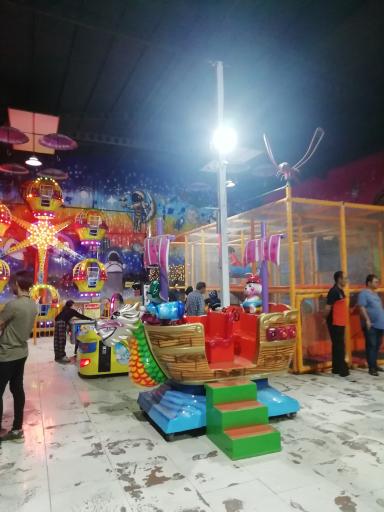 عکس شهربازی هیجان پارک تبریز