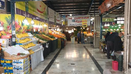 عکس بازار میوه و تره بار البرز