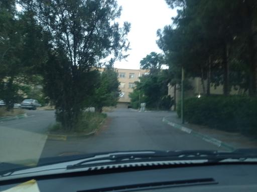 عکس نگهبانی ورودی غربی مجتمع ولیعصر