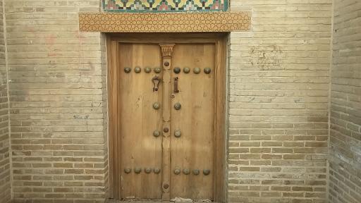 عکس مدرسه تاریخی حجتیه