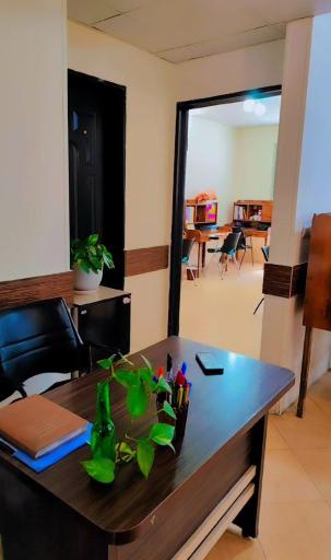 عکس سالن مطالعه دایان