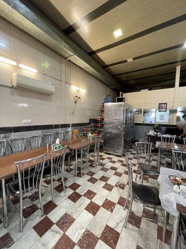 عکس غذا خوری ولیعصر آبگوشت کباب