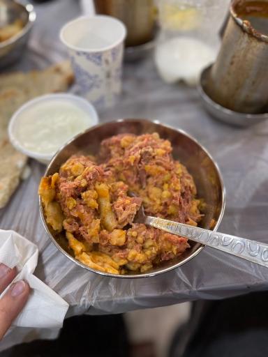 عکس غذا خوری ولیعصر آبگوشت کباب