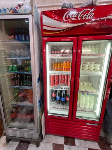 عکس غذا خوری ولیعصر آبگوشت کباب