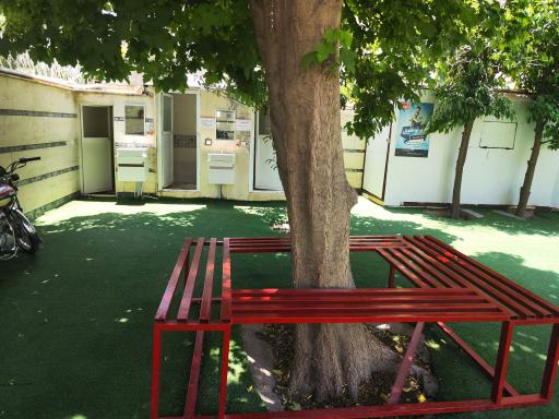 عکس دبیرستان پسرانه پرتو علوی
