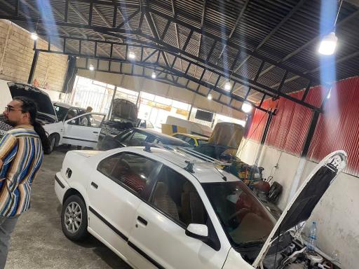 عکس نمایندگی مجاز خودروهای دوگانه سوز سی ان جی بابایی