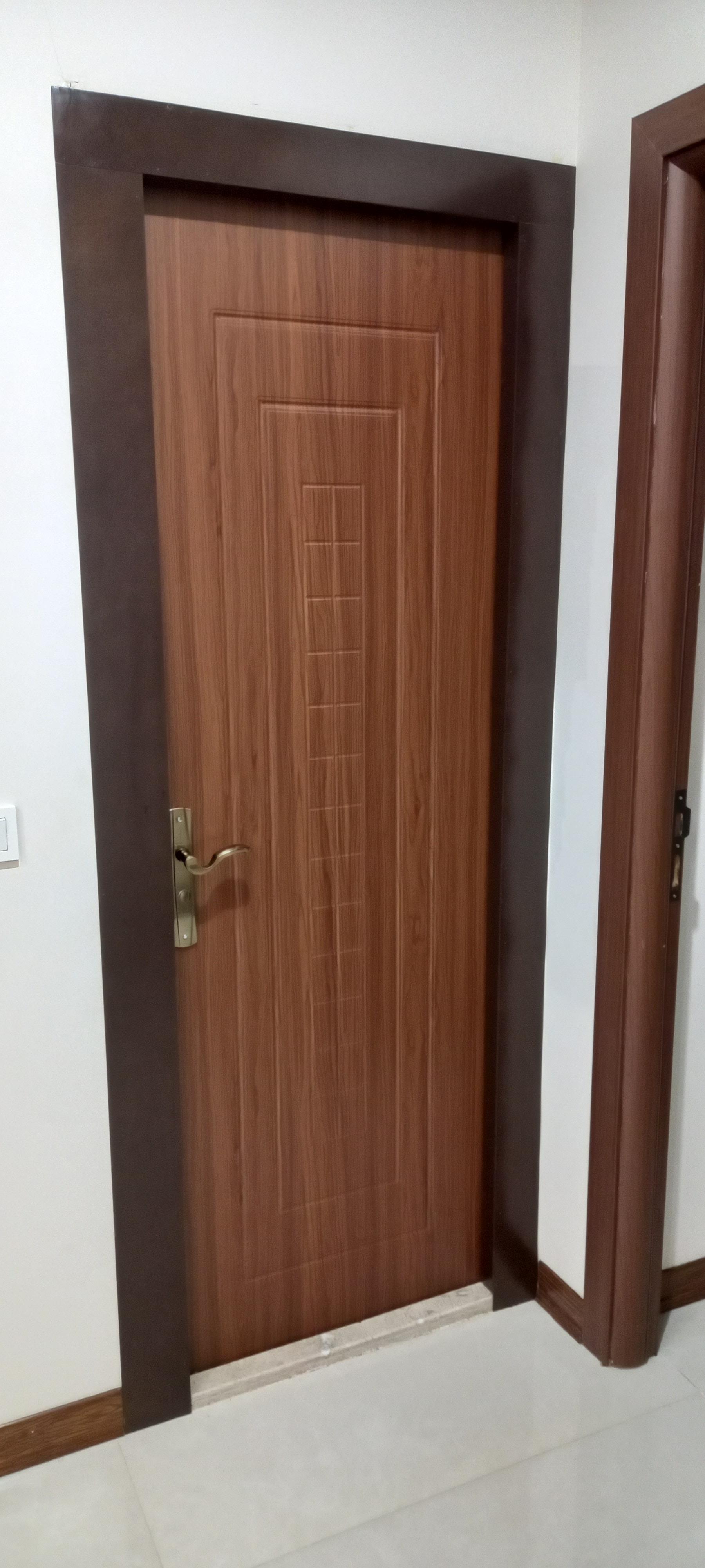 عکس فروشگاه آلفا درب