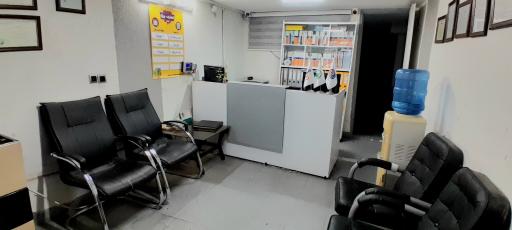 عکس مجتمع آموزشی فنی و حرفه ای مهر مادر