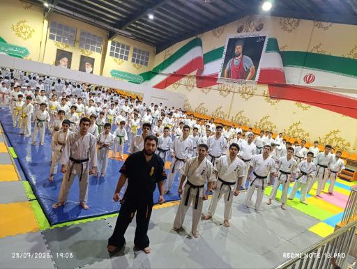 آکادمی کیوکوشین کاراته شیهان غیاثی