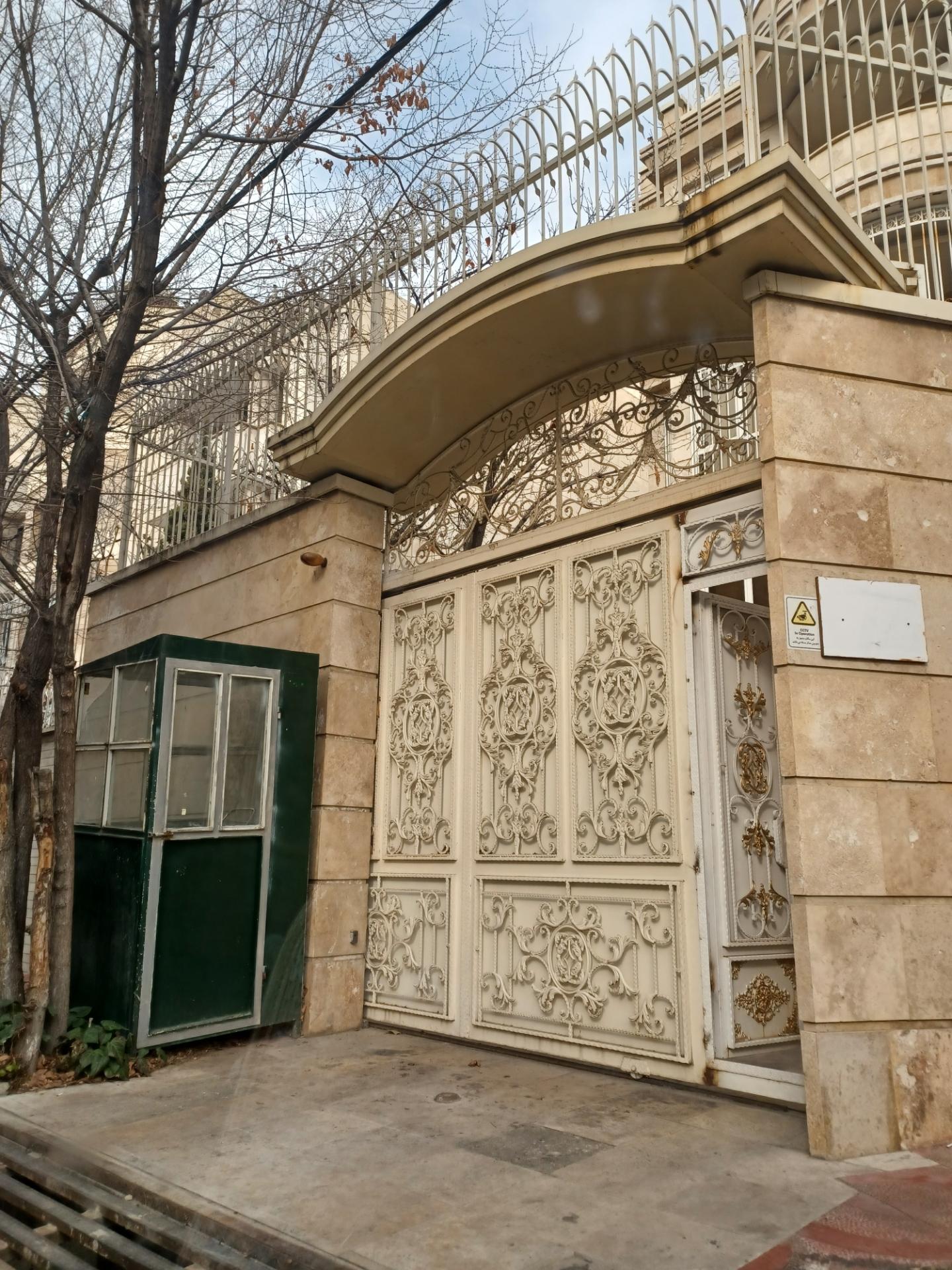 عکس کنسولگری ازبکستان 