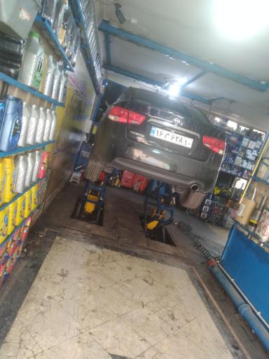 عکس تعمیرگاه آرابا مهمت