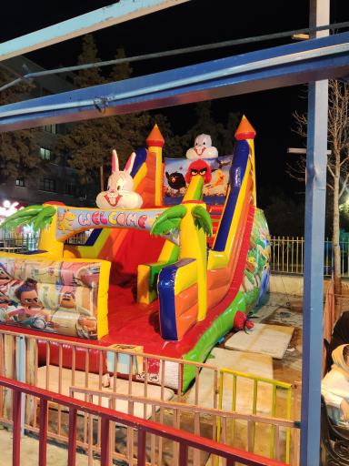 عکس زمین بازی کودکان