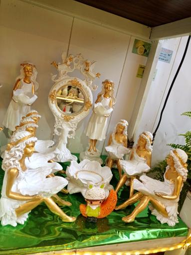 عکس گل و گلدون مُعید