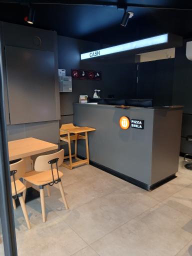 عکس رستوران زنجیره ای شیلا