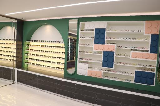 عکس عینک مشاهیر شعبه ۲