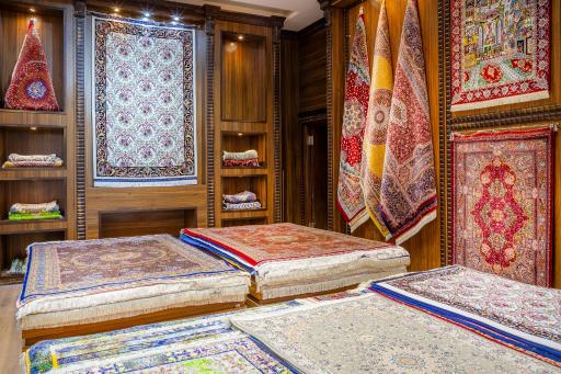 ایوان فرش و لوازم خانگی (شعبه مرکزی)