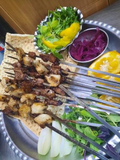 عکس جگر سرای شاهین
