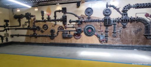 عکس موزه کارآموزان صنعت نفت آبادان