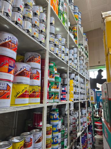 عکس رنگ و ابزار حمزه هاشمی