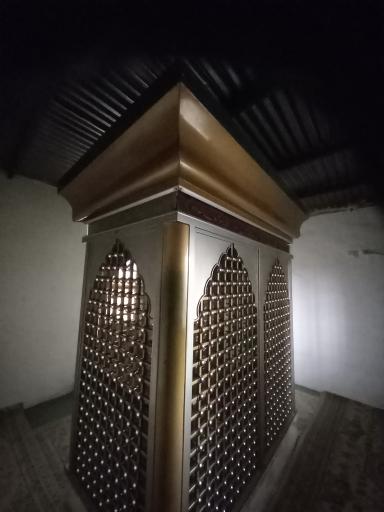 عکس آستان مقدس امامزاده طاهر زاهد (ع) چهاردانگه