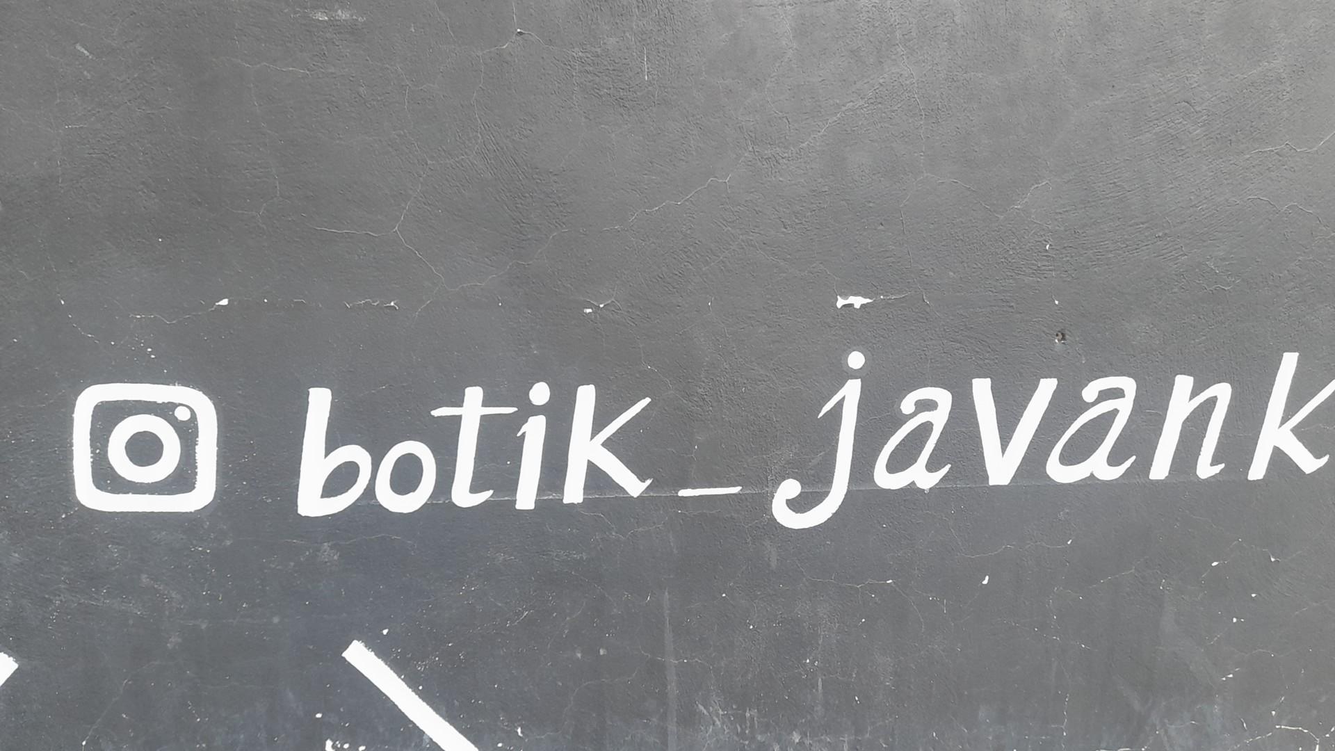 عکس بوتیک جوان 