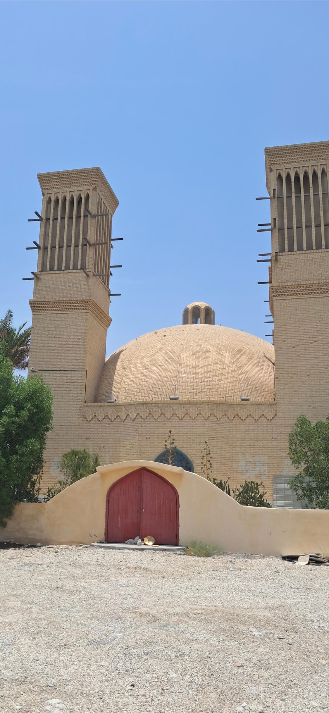 عکس آب انبار تاریخی جزیره کیش