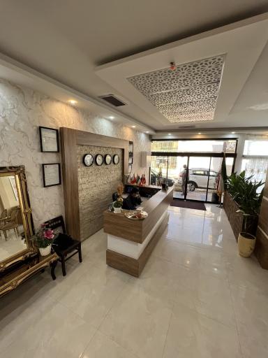 عکس هتل آپارتمان بشیر