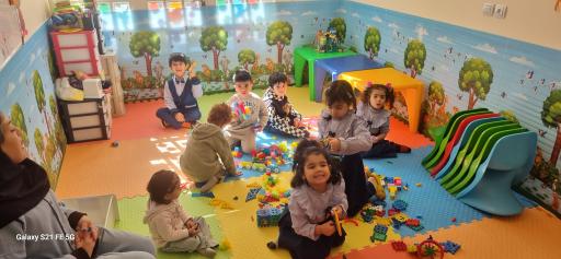 عکس دبستان ایرا