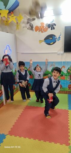 عکس دبستان ایرا