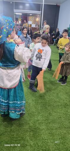 عکس دبستان ایرا