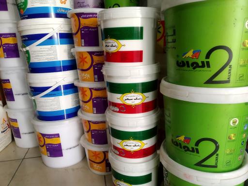 عکس رنگ و ابزار احمدزاده