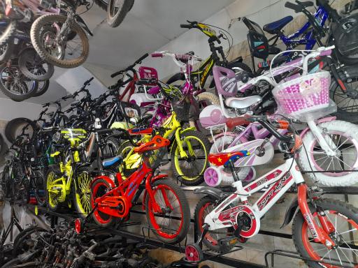 عکس خانه دوچرخه فروشگاه دوچرخه و لوازم