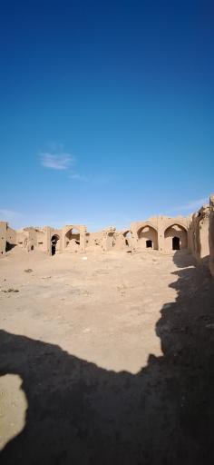 عکس کاروانسرا طراز آباد