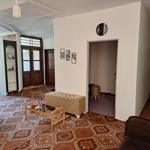 عکس آموزشگاه موسیقی و هنری آزاد آوای کهن 