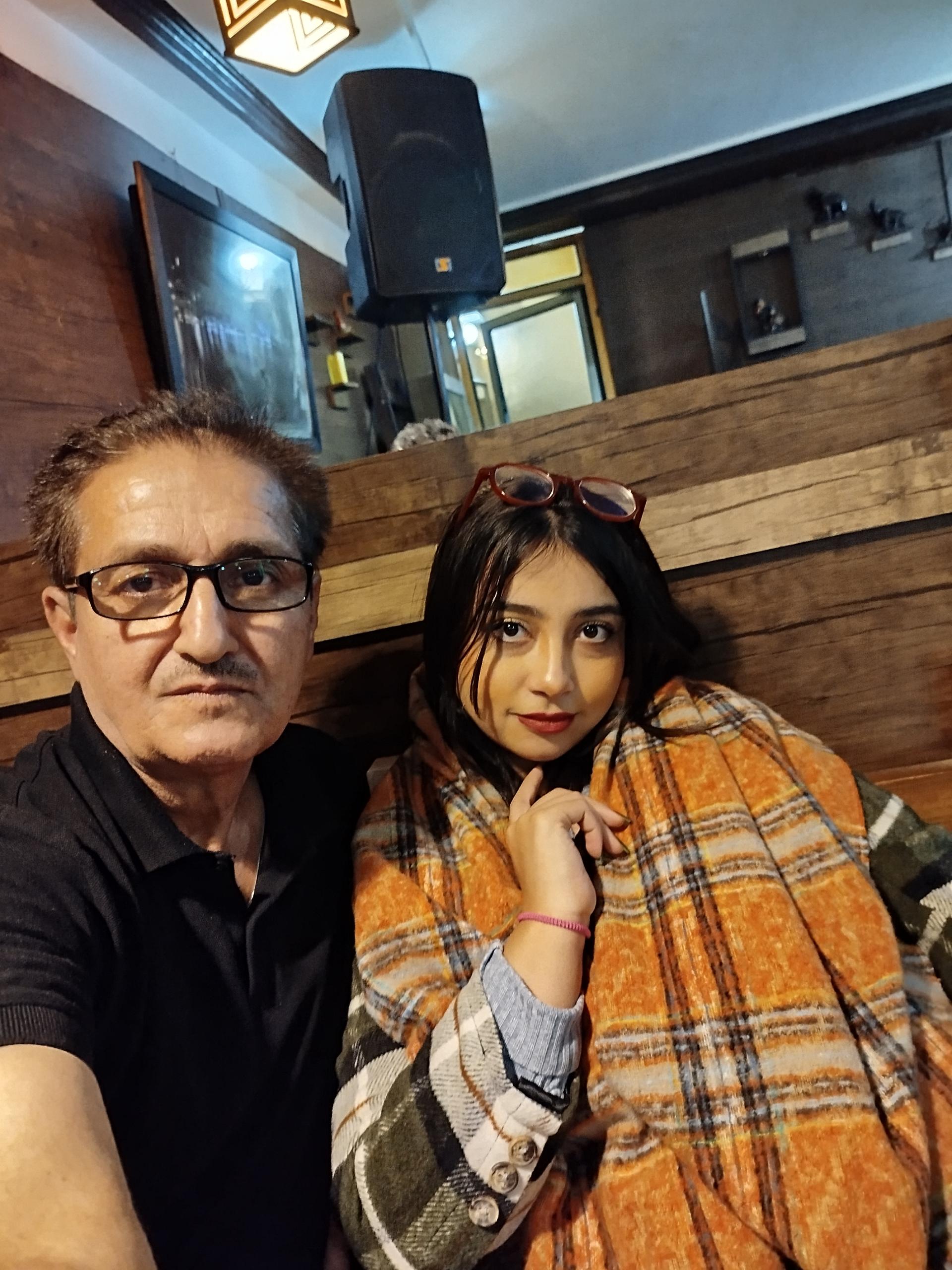 عکس کافه رستوران سنتی امید