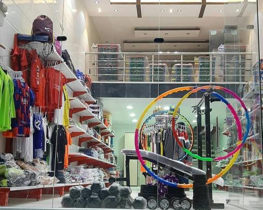 عکس فروشگاه کالاهای ورزشی یزدان