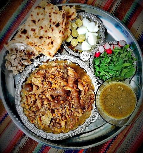 عکس صبحانه و کبابی دایی محسن