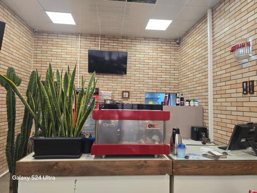 عکس کافه رستوران گرامافون طاها