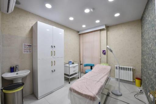 عکس کلینیک زیبایی پوست و مو پامچال