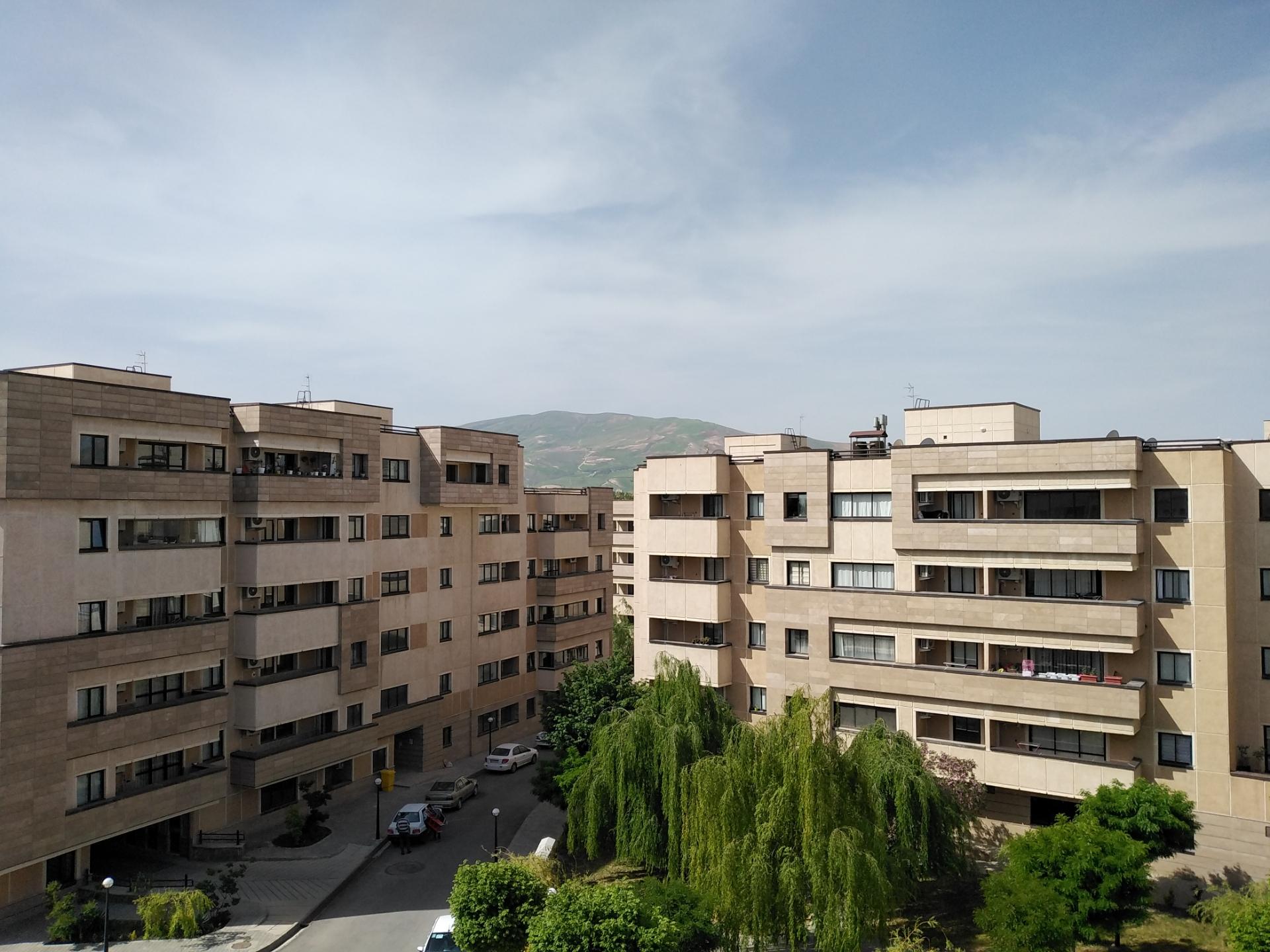 عکس مجتمع مسکونی سپیدار