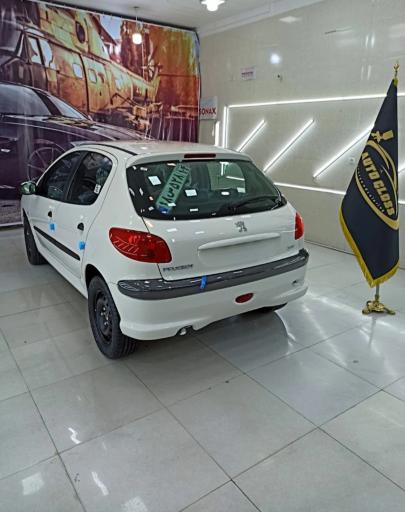 عکس مجموعه خدمات خودرو اتو گلاس