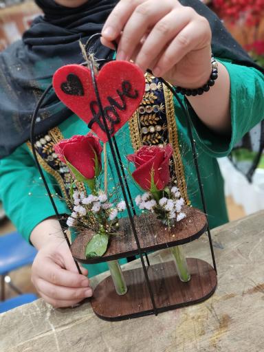 عکس گل فروشی نادری