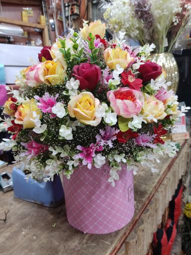 عکس گل فروشی نادری