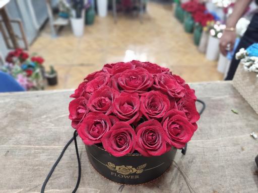 عکس گل فروشی نادری