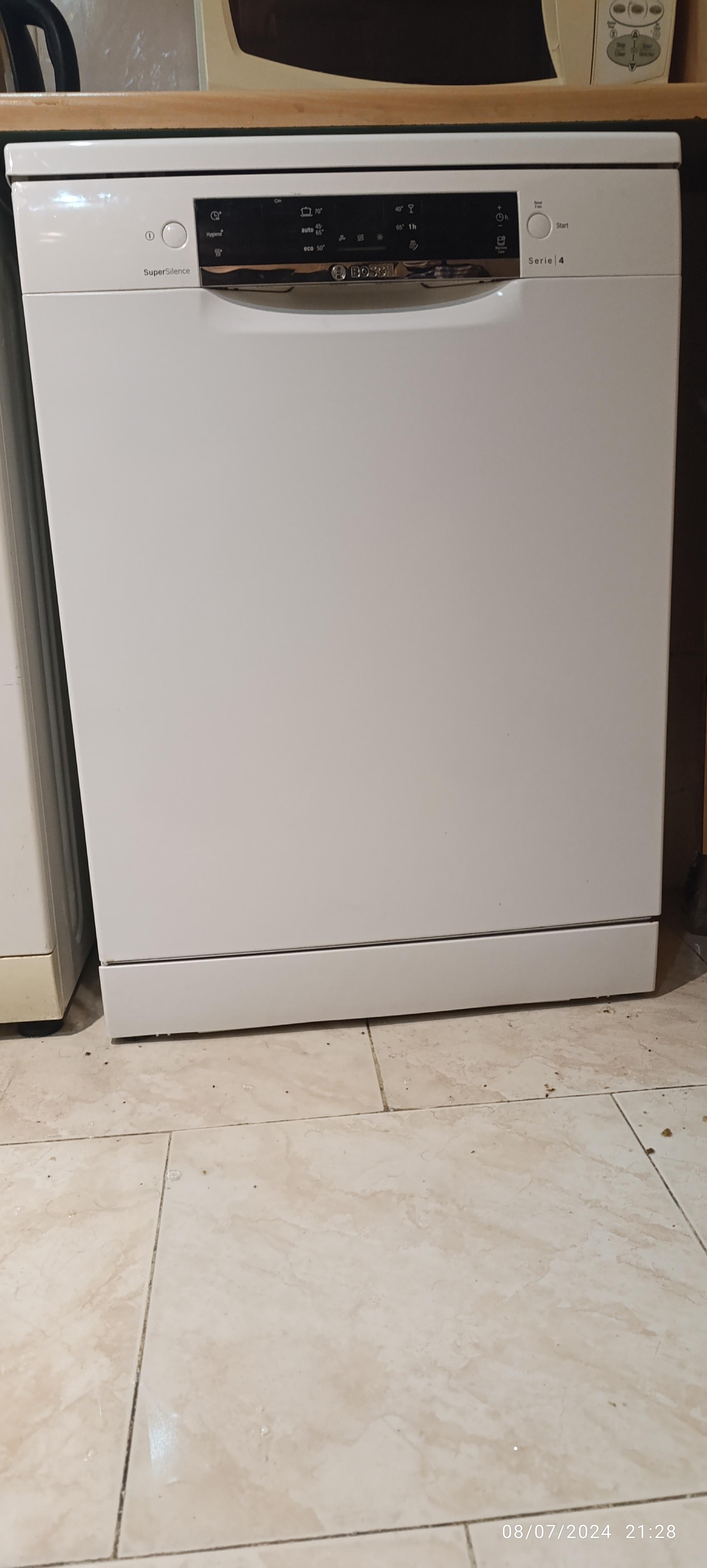 عکس دفتر فنی مهندسی آلپ تکنیک