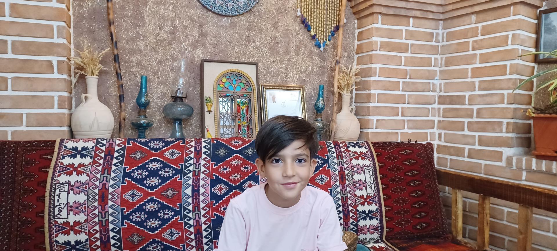 عکس کافه صبحانه کوهستان