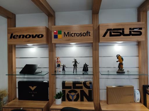 فروشگاه لپ‌تاپ مینی کامپ