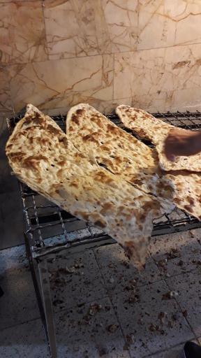 عکس نانوایی سنگک