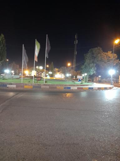 عکس میدان امام صادق بسطام 